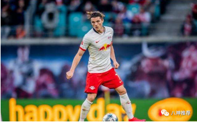 红牛二队完胜迈凯伦,塞恩斯状态火热 红牛二队完胜迈凯伦,塞恩斯状态火热