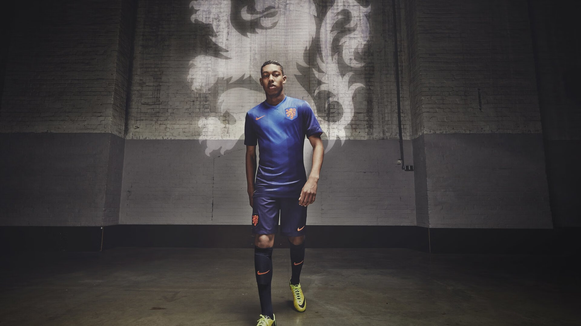 巴萨淘汰赛过关澳大利亚，努涅斯持续制造杀伤，足球全球化时代的多重隐喻